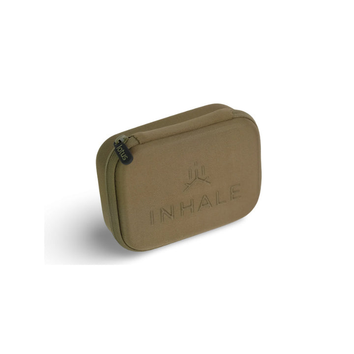 Lotus Vaporizer Tragetasche in olivgrün mit gestochenem INHALE-Logo für sicheren Transport.
