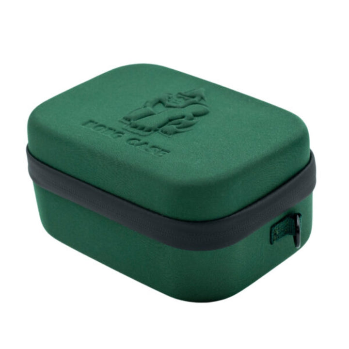 Kong Case - Maestro in grün, robustes Design für Zubehörschutz und Organisation.